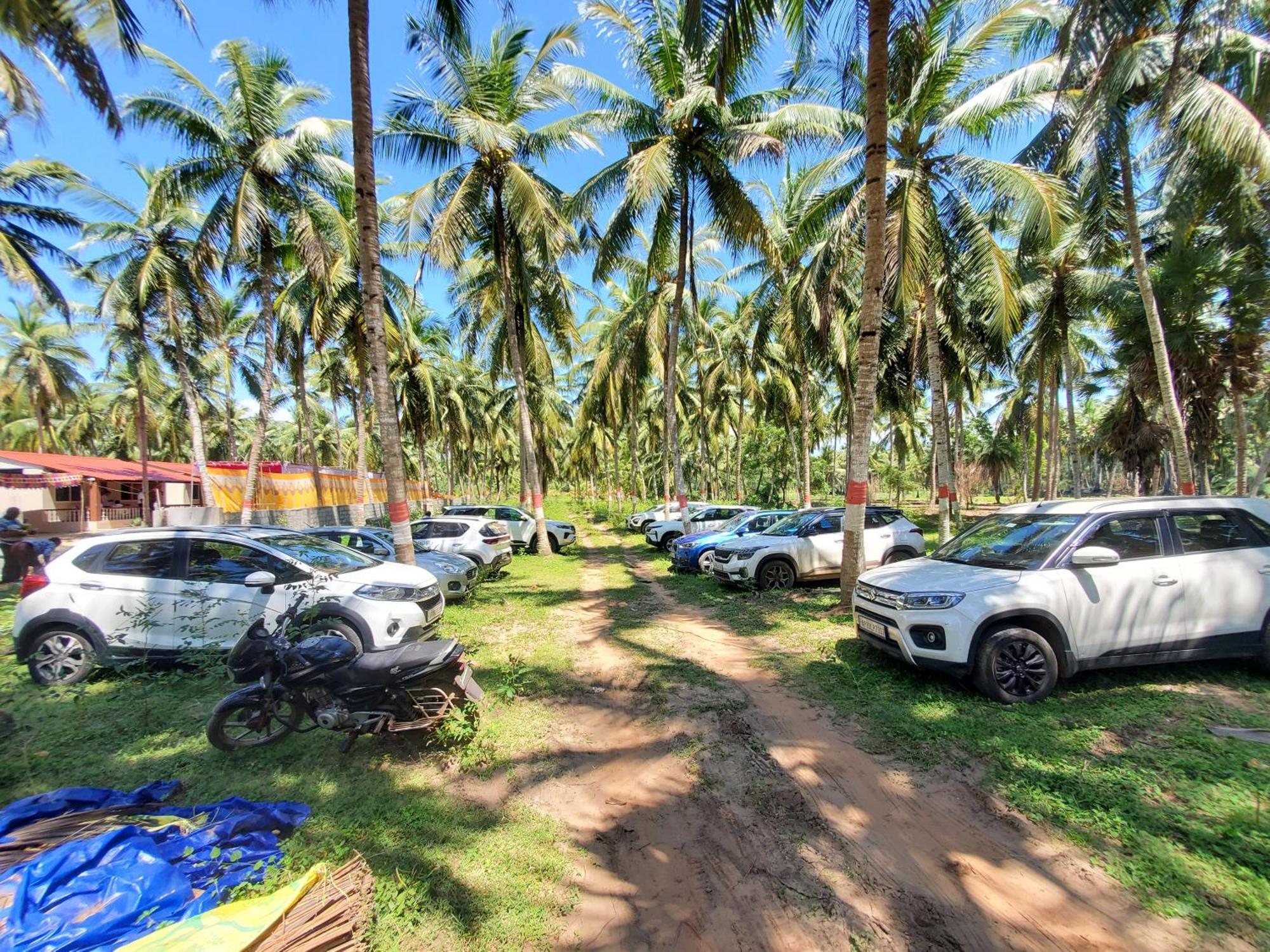 Coastline Beach Resort Perupalem المظهر الخارجي الصورة